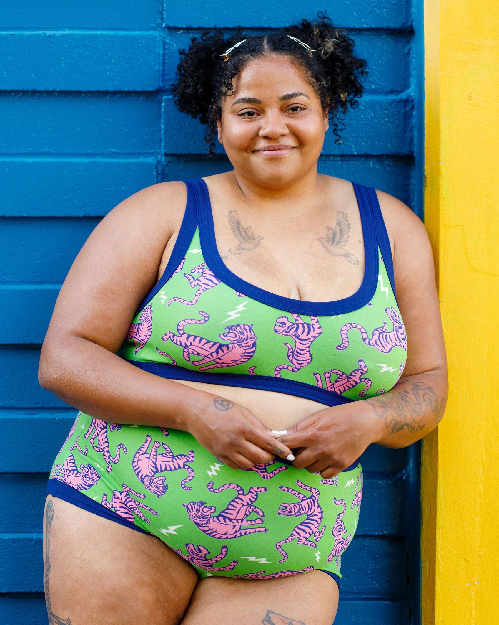Drawing of Thunderpants organic cotton Bralette and Sky Rise style underwear in Electric Tiger - green with pink and blue tigers and white lightning bolts.