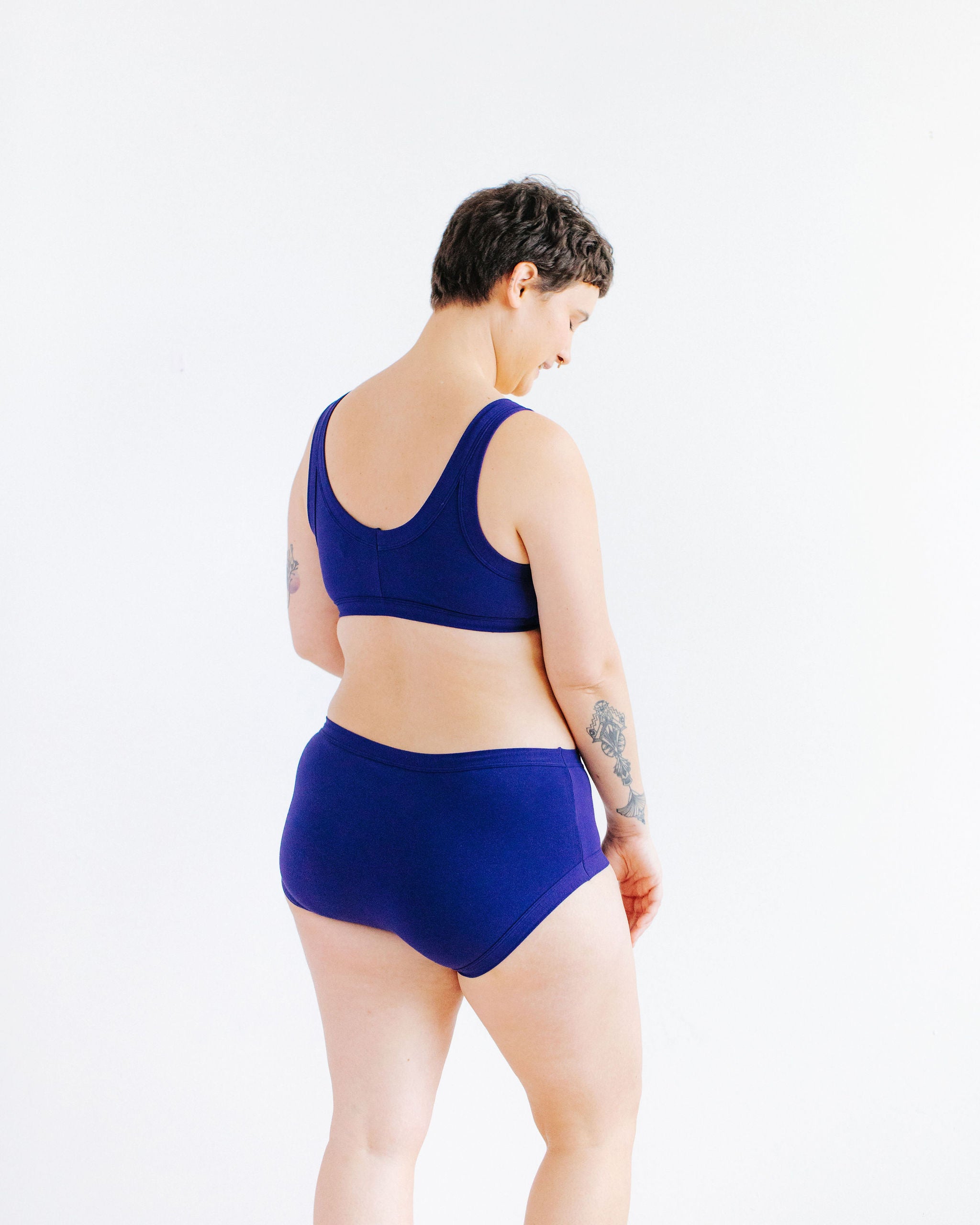 Drawing of Thunderpants Hipster style underwear and Bralette in Indigo blue.