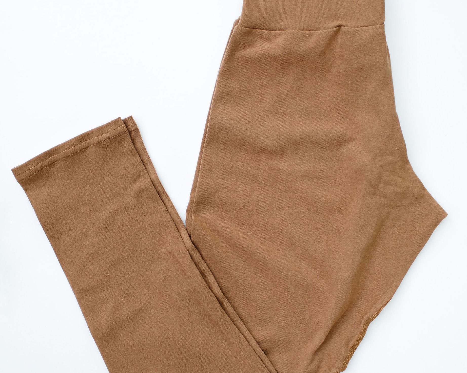 Thunderpants organic cotton ankle length leggings in hazelnut light brown color.