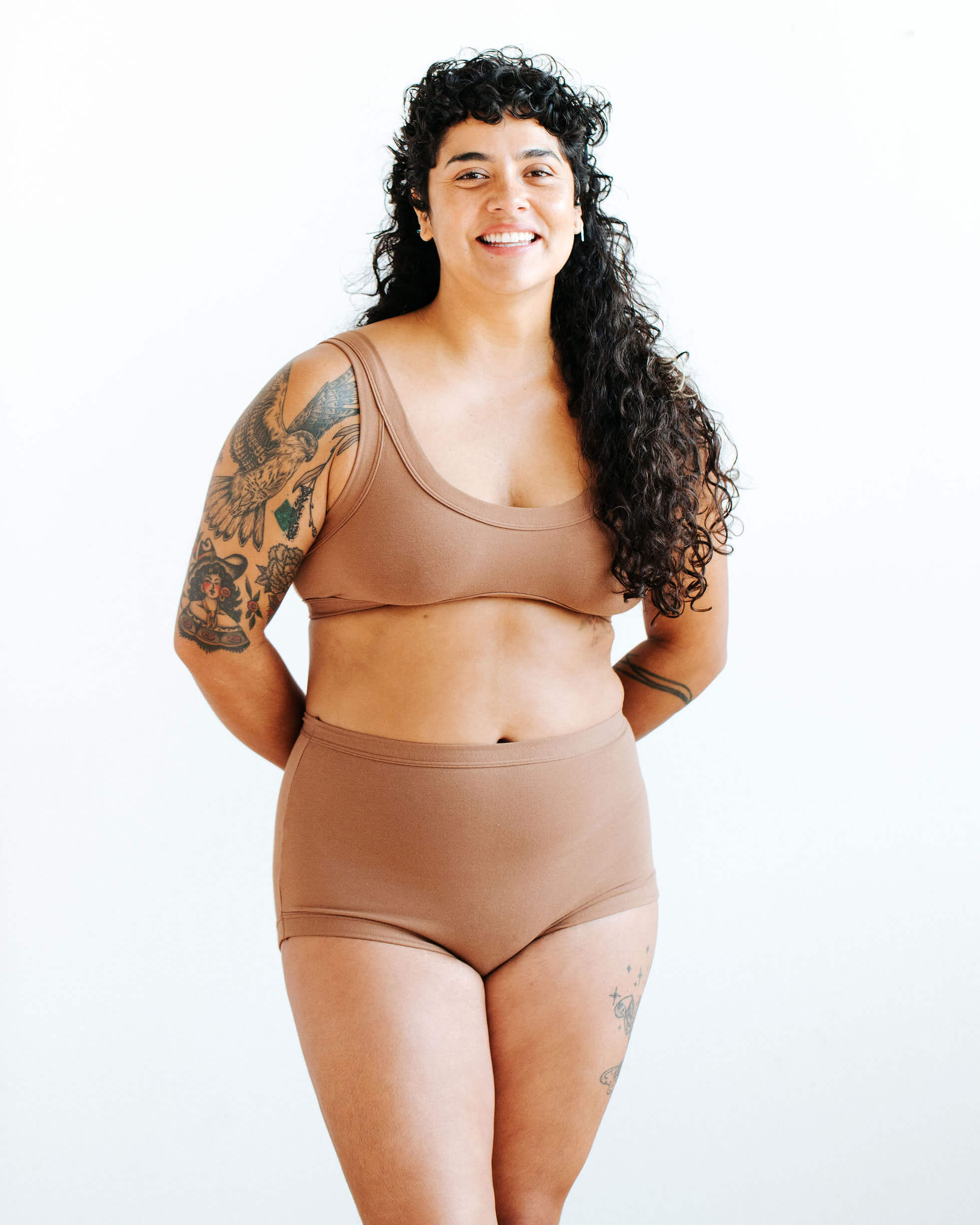 Model wearing Thunderpants Sky Rise style underwear and Bralette in Hazelnut color.